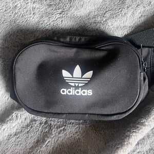 Adidas’s cross bag
